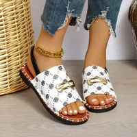 Femmes décontracté plage luxe sandales léger été nouvelle mode en plein air sandales plates femmes bout ouvert anti-dérapant chaussures de créateur 5