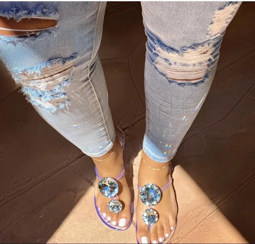 Lager Size Women Sandal Summer Explosion Diamond Woman Sandals Female Crystal Slippers Jelly Flat with Fashion Beach Shoes women sandals