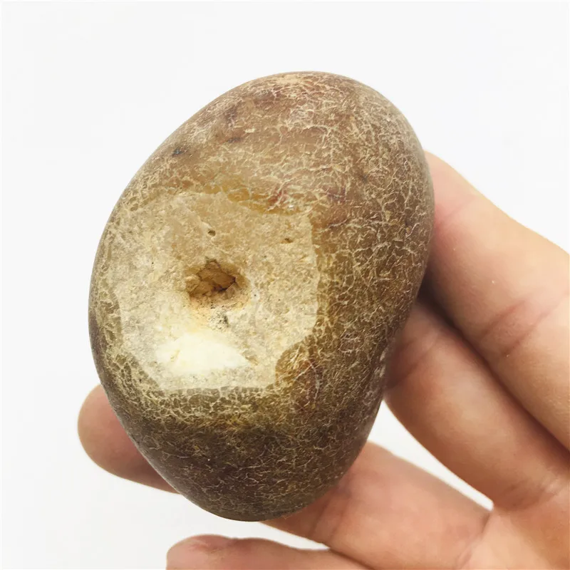 150-200g Natural crystal rough unpolished agate stone home decoration 4