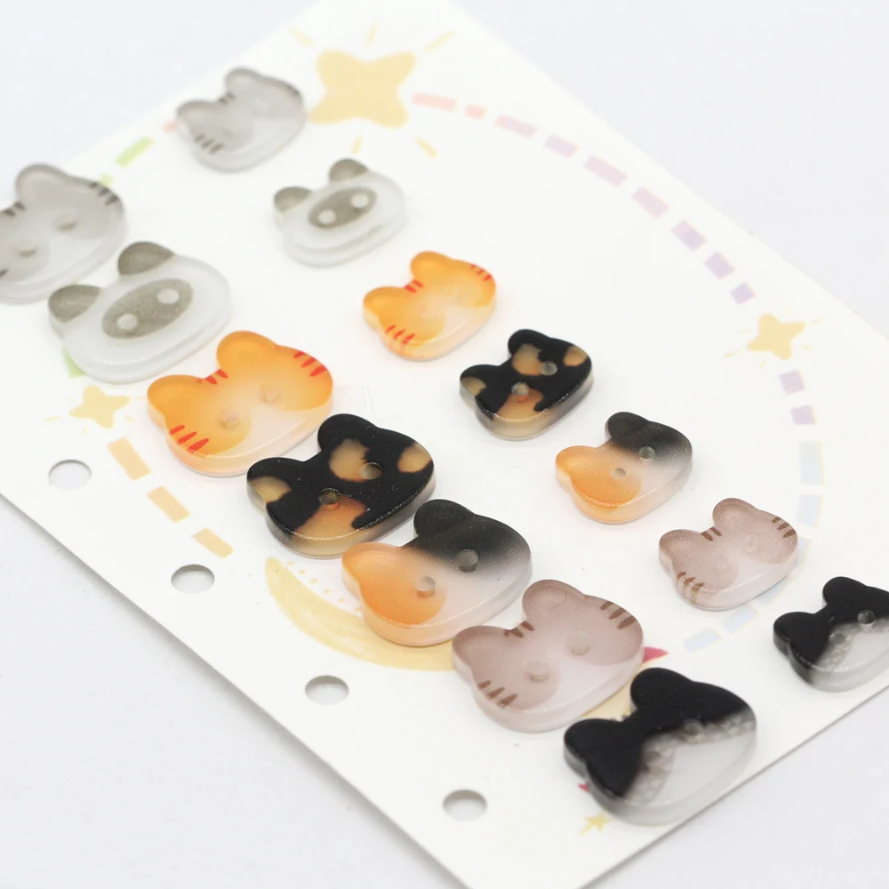 HENGC 10Pcs 12/17mm 고양이 동물 모양 수지 단추 의류용 귀여운 블라우스 셔츠 드레스 수제 장식 DIY 공예품