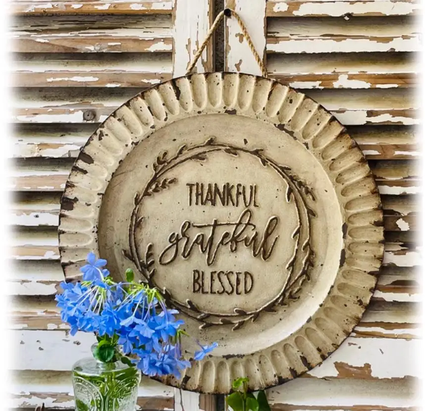 Thankful Rustic Vintage Round Metal Iron Wall Plaque Decorative Word Plate