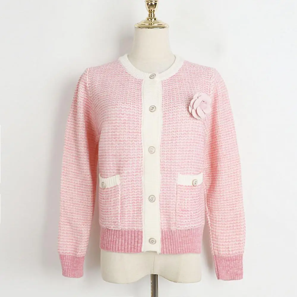 

2024 Spring Loose Sweet Pink 3D Flower Decorated Round Neck Knitted Cardigans Coat Single Breasted Sweaters Clothing