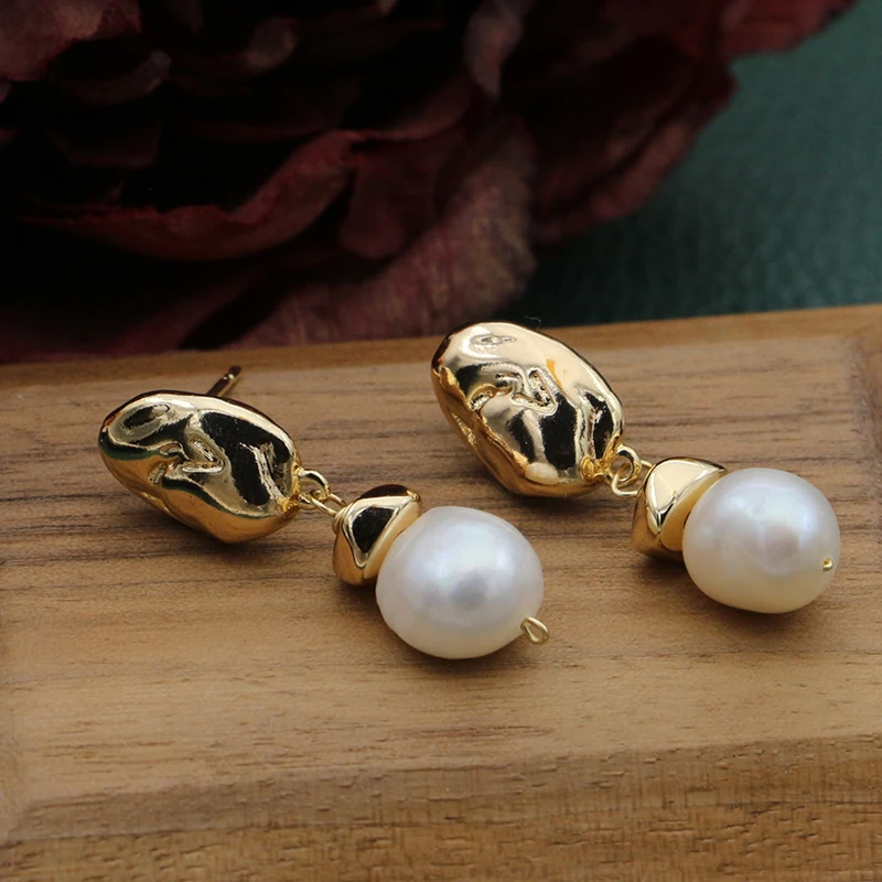 

2023 New Beach Natural Freshwater Pearl Earrings for Women 925 Sliver Gold Color Party Temperament Waterproof Jewelry
