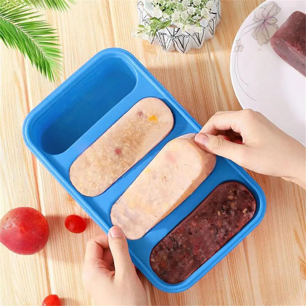 https://ae01.alicdn.com/kf/Sd924f8d3a46146ce9c23f32f751ee1cek/Silicone-Freezer-Tray-Soup-4-Cubes-Food-Freezing-Container-Molds-Ice-Tray-With-Lid-DIY-Frozen.jpg