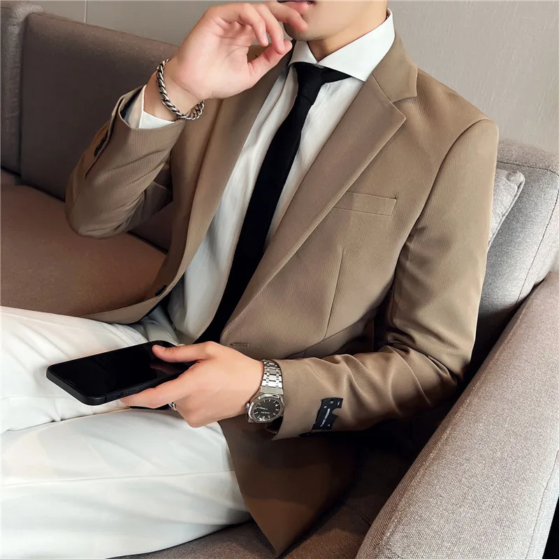 

2023New boutique business fashion handsome slim texture high-grade dark striped handsome suit men's casual suit jacket jacket
