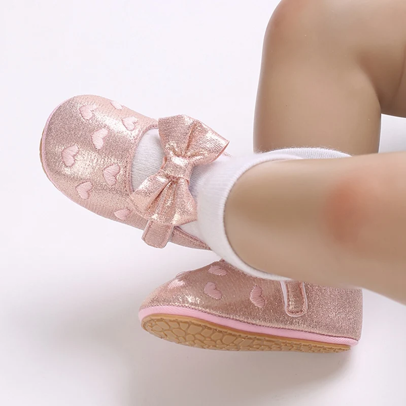 Newborn Baby Girls Shoes Gold Silver Heart Soft Sole Cute Flat Shoes First Walkers Toddler Princess Footwear Crib Shoes 0-18M 3