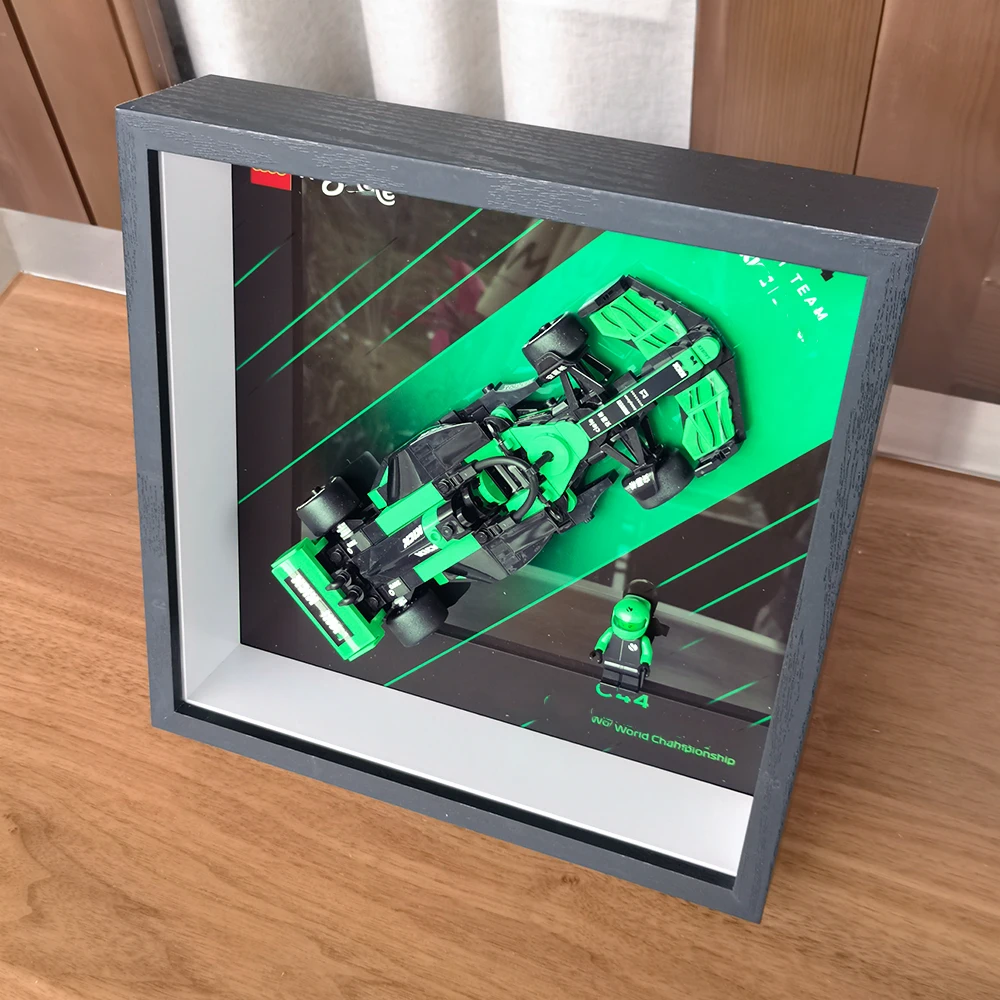 チルドポスター Display photo frame for Lego Speed 77247 KICK Sauber F1 Team