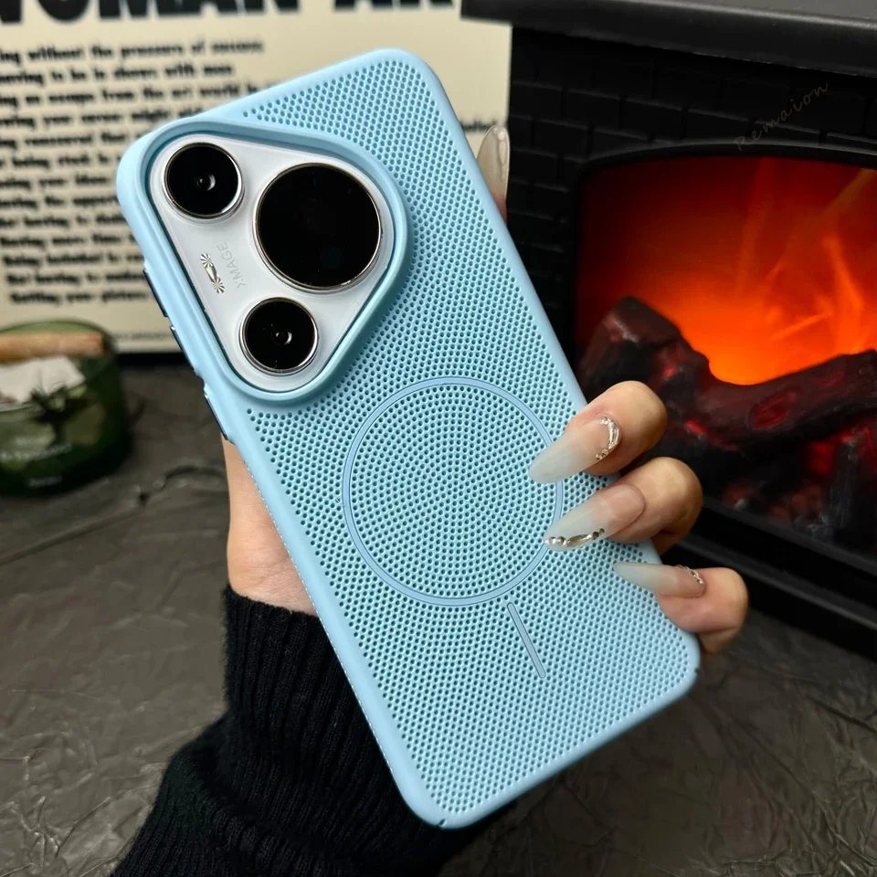 Magnetic Shockproof Phone Case with Heat Dissipation and Wireless Charging - Ultra Matte Finish