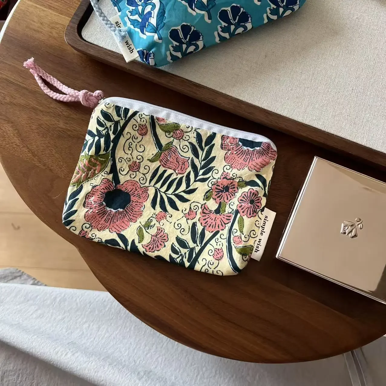 Vintage-Baumwollbeutel mit indischem Blockdruck, Mini-Geldbörse, Kartenhalter, umweltfreundliche Perioden-Essentials-Tasche, böhmischer Reiseveranstalter – Detail 7