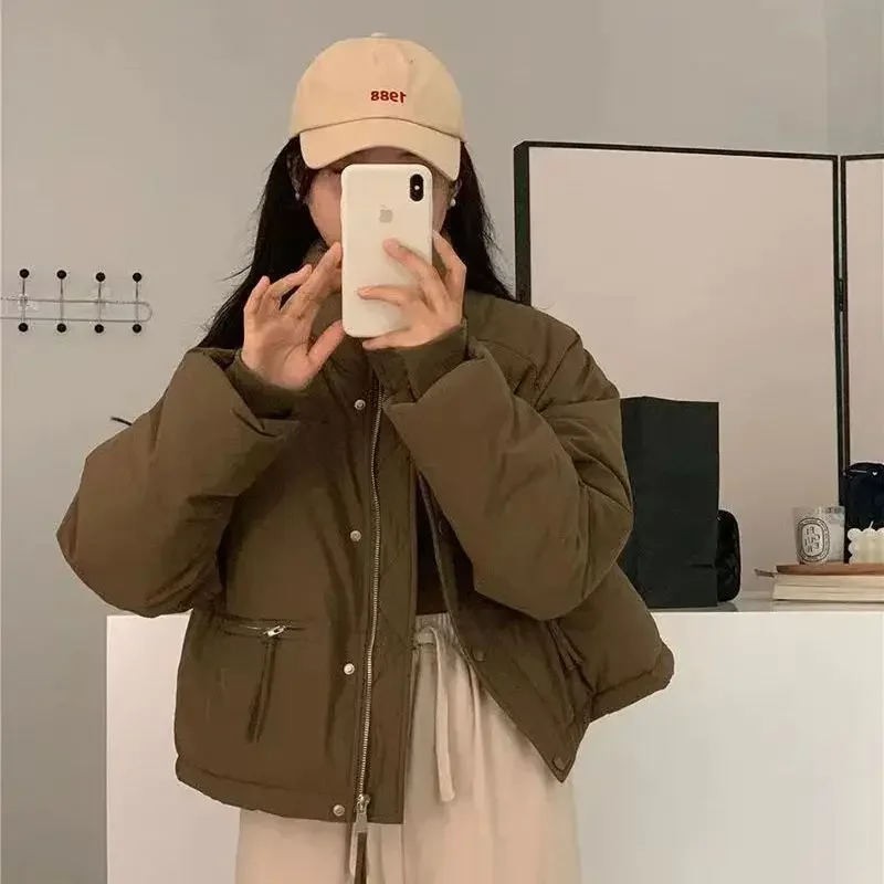 Short Standing Neck Small Down Cotton Jacket for Women 2023 Winter New Korean Version Loose and Slim Bread Jacket Cotton Jacket
