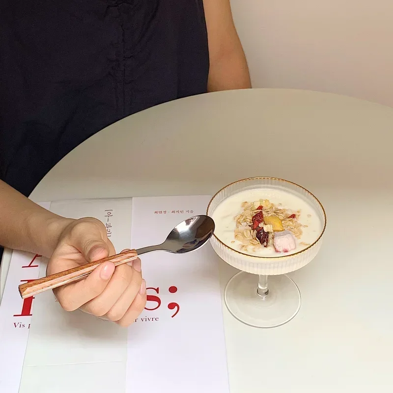 Nordic Phnom Penh Glass Ice Cream Cup Yogurt Goblet Wine Glasses Dessert Champagne Cup Kawaii Snack Bowl Drinkware