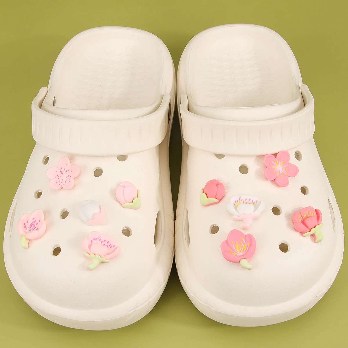 10 Stück romantische Kirschblüten-Schuhanhänger für Crocs, DIY, Allgleiches, abnehmbare Schuhe, Schnalle, Dekoration, Zubehör, Geschenke – Detail 7