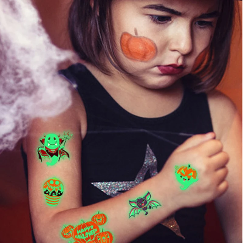 10 stücke Halloween Tattoo Aufkleber Kinder Cartoon leuchtende temporäre wasserdichte Aufkleber für Kinder Erwachsenen Gesicht Arm Körper Tattoo