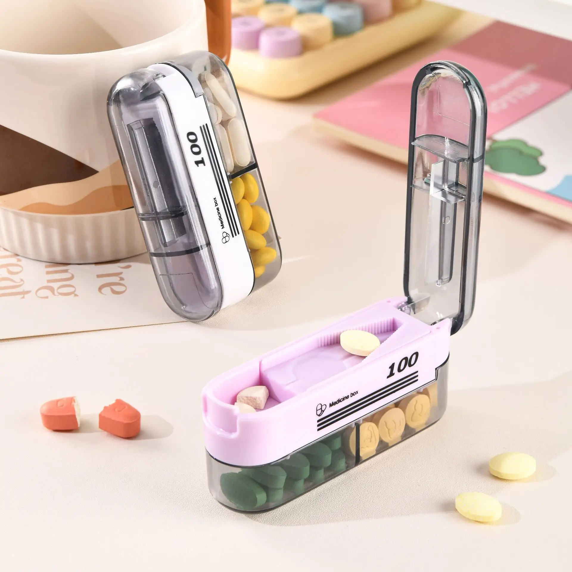 Quartering Pill Cutter With Invisible Storage Box Pill Dispenser Medicine Box Durable Sturdy Pocket Can Be Carried Around