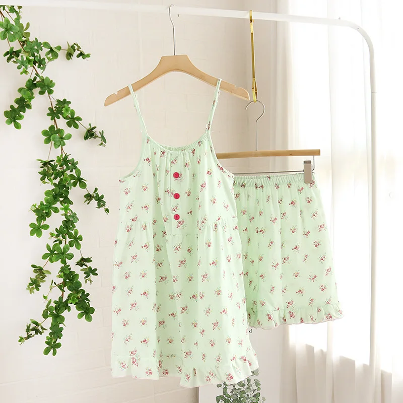 New summer pajamas two-piece ladies suspenders + shorts set 100% cotton gauze small fresh and cool home clothes loose pajamas