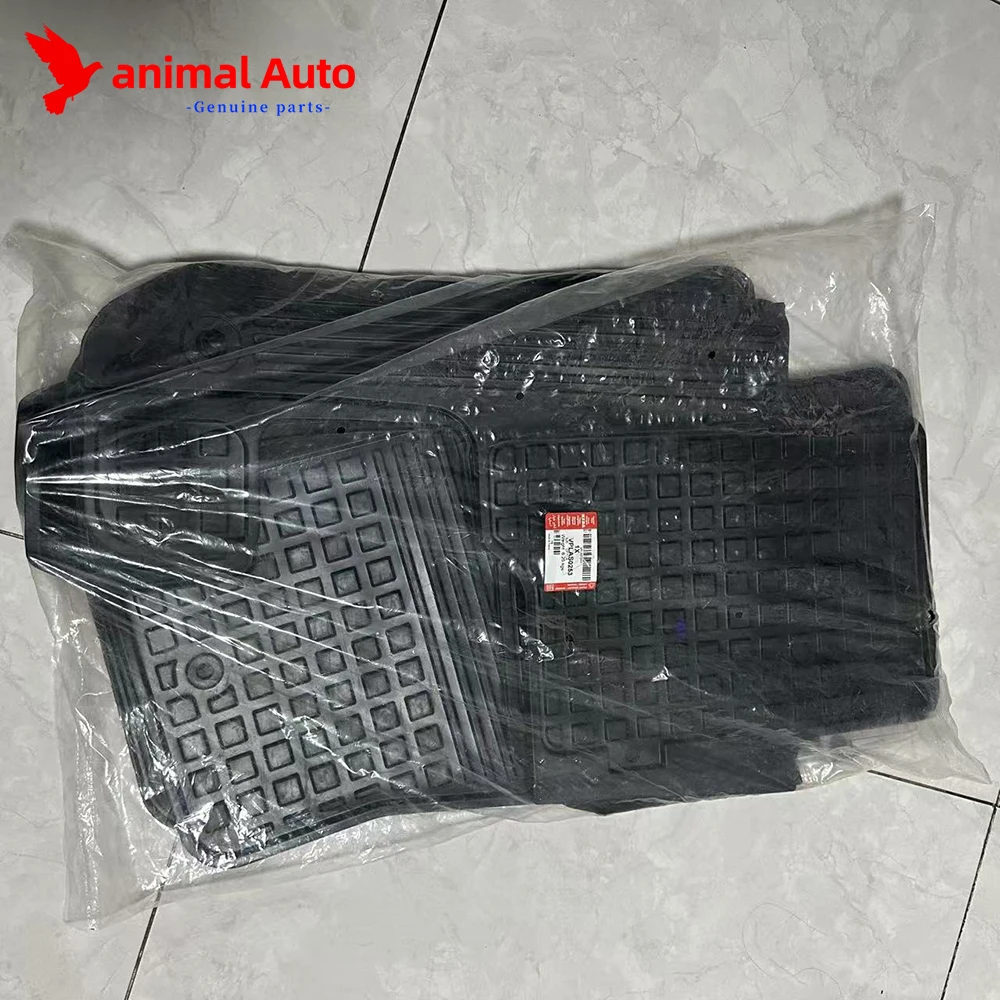 Genuine Land Rover Discovery 4 LR4 Front and Rear Rubber Floor Mat Set VPLAS0253