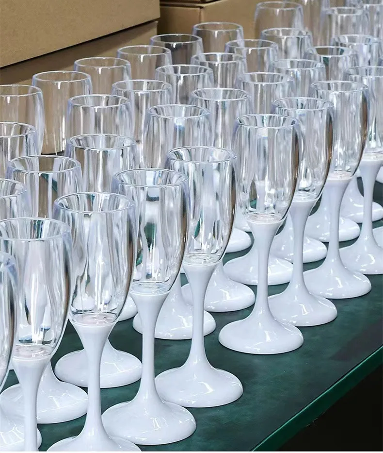 6pcs LED Light Glasses Champagne Flutes Cocktail Flashing Cups for Party Bar Night Club Drink Christmas Wedding Party wholesale