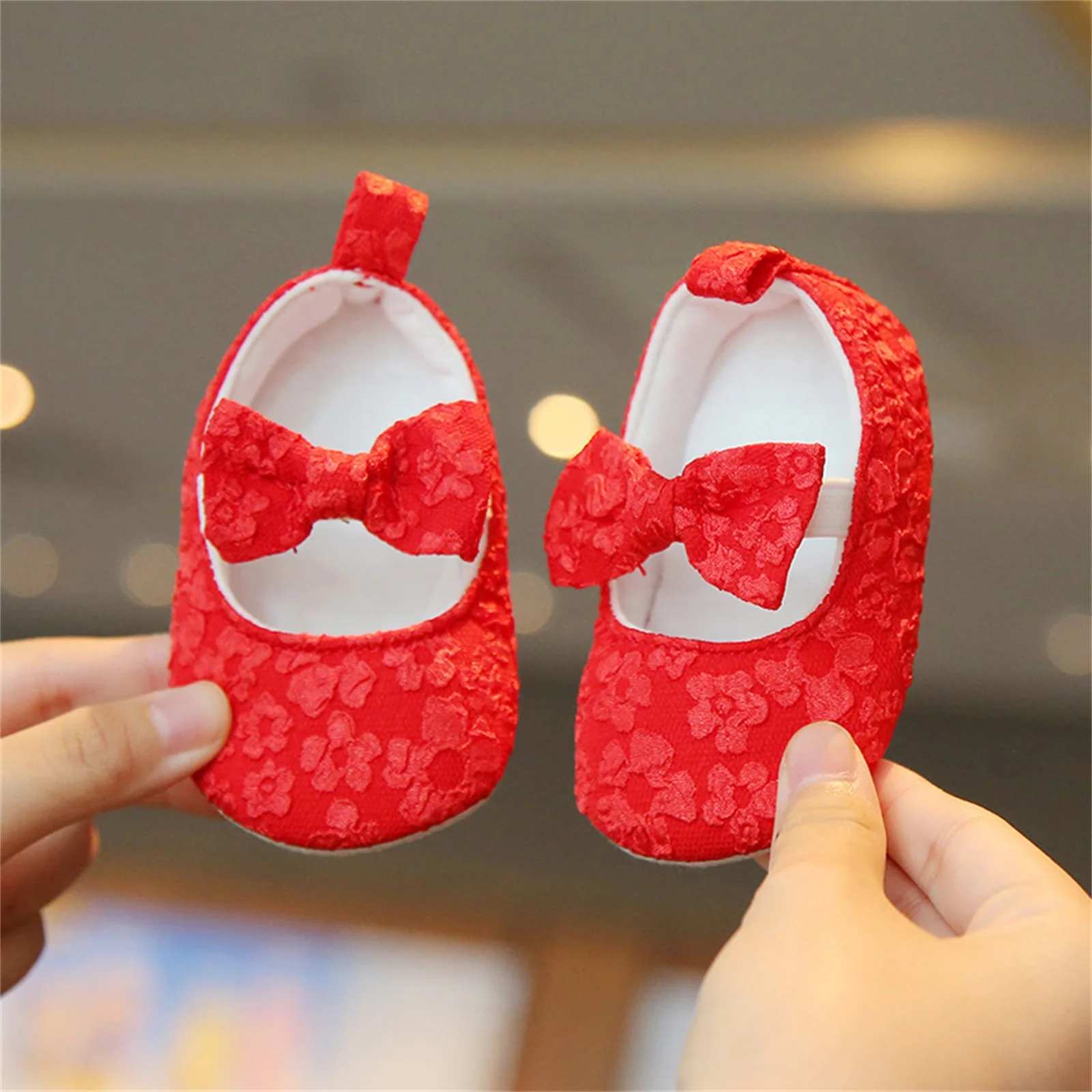 Toddler Baby Girls Cute Floral Flats Crib Shoes Lace Wedding Dress Shoes Non-Slip Newborn Princess Bowknot Walking
