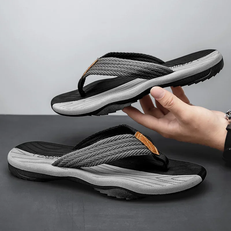 Fashion Men Flip Flops Summer Beach Flip Flops Men Casual Breathable Antiskid Beach Slippers Summer Outdoor Slippers beach sandals,summer sandals,men slippers