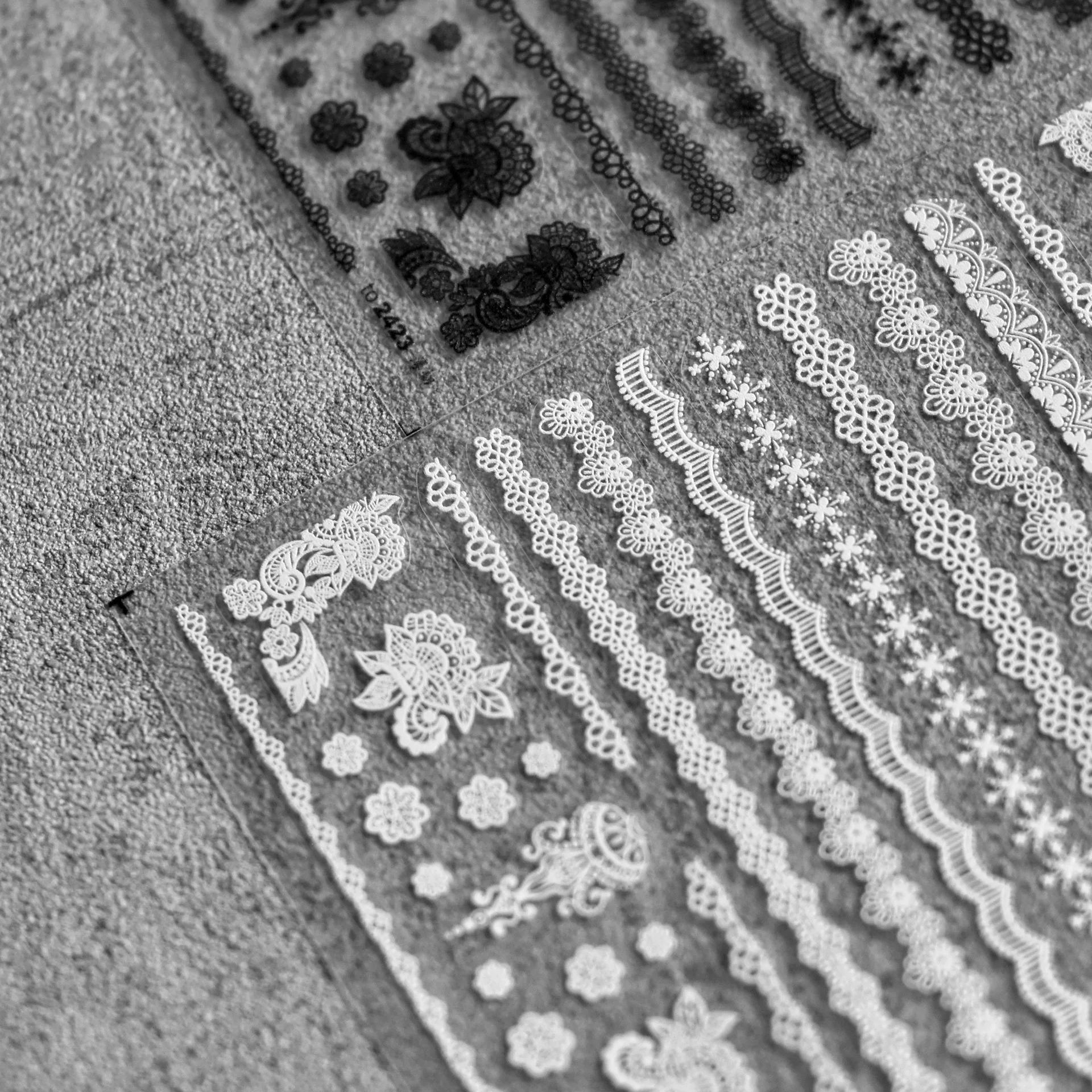 

1 Sheet 3D Realistic Thin Versatile Classical Simple Black White Lace Stripes Adhesive Nail Art Stickers Decals Manicure Charms