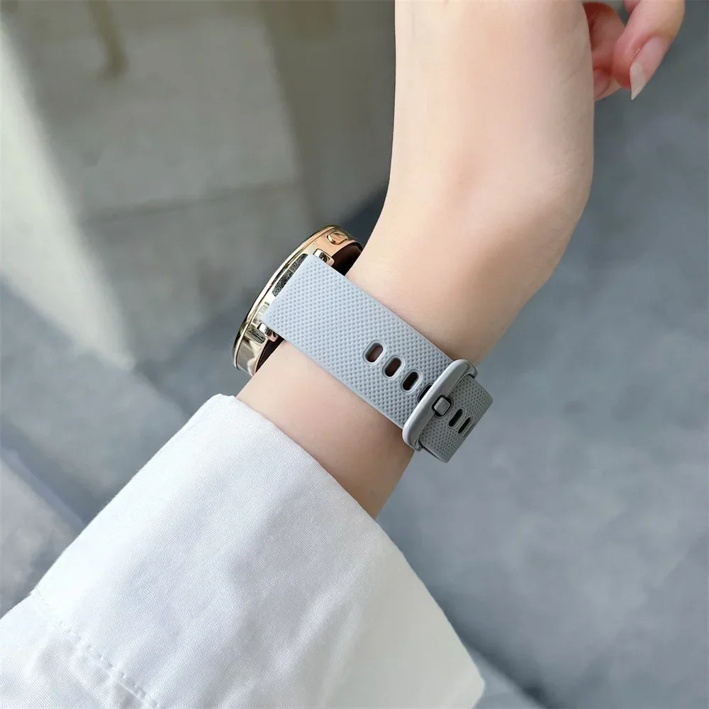 Premium Silicone Watch Band - Stylish Replacement Strap for Multi-Brand Smartwatches