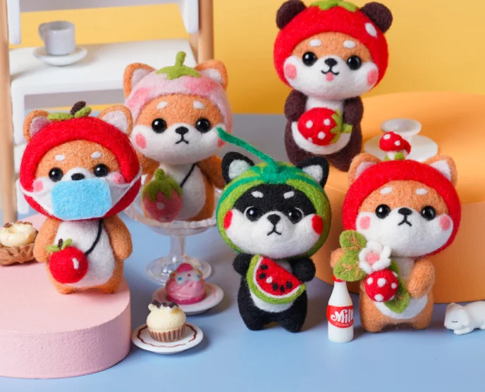 A stuffed animal wool needlepoint kit wool felt needle felting decoration craft needlecraft DIY handmade