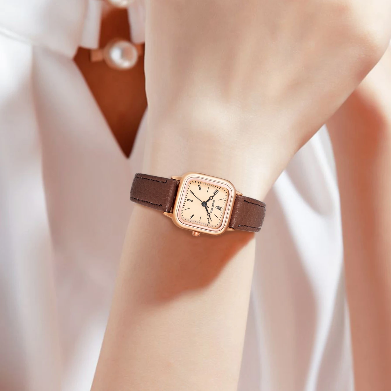 المرأة رقيقة حزام كوارتز ساعة بسيطة مربع الطلب ساع...