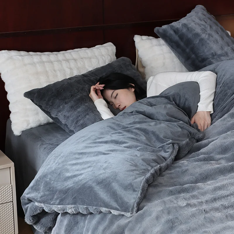 

Bedroom High-End Autumn And Winter Thickened Four Piece Set For Warmth, Smoothness, And Softness, Fitted With Bedding