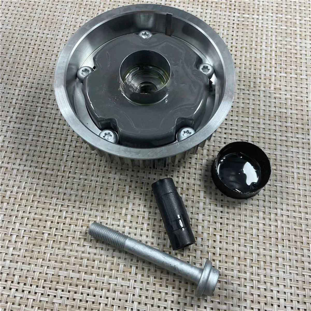 

Engine Timing Camshaft Cam Gear for Chevrolet Aveo Sonic Cruze Pontiac Saturn 1.6L Opel Vauxhall Astra Zafira 55567048