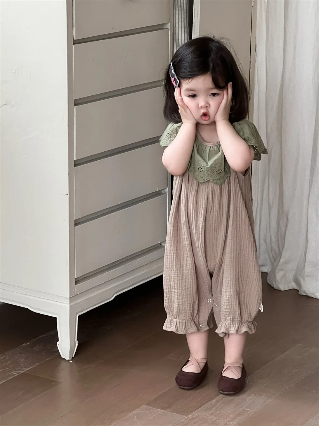 2025 Summer New Baby Girl Sleeveless Loose Romper Solid Newborn Toddler Girl Princess Cotton Lace Collar Jumpsuit Infant Clothes 2 2025 Summer New Baby Girl Sleeveless Loose Romper Solid Newborn Toddler Girl Princess Cotton Lace Collar Jumpsuit Infant Clothes - Image 2