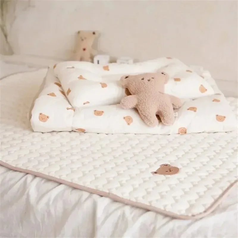Mat Baby Waterproof Washable Cotton Bed Sheet Multi Functional Children's Mattress Little Bear Baby Urinary