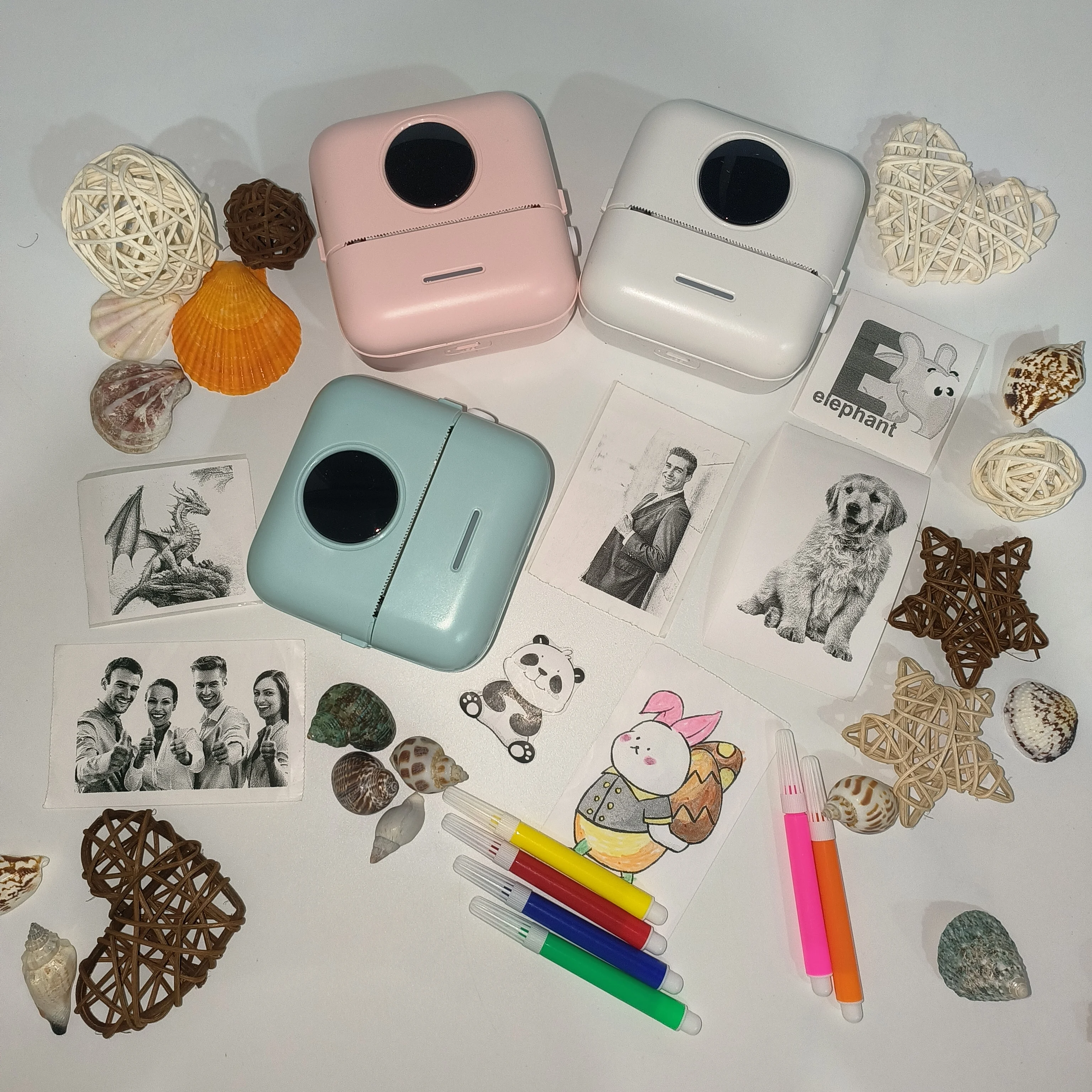 휴대용 감열 프린터(5개 용지 롤 및 5개 스티커 롤 포함), iOS/안드로이드 호환, 무선 및 USB 충전으로 즉시 사용 가능