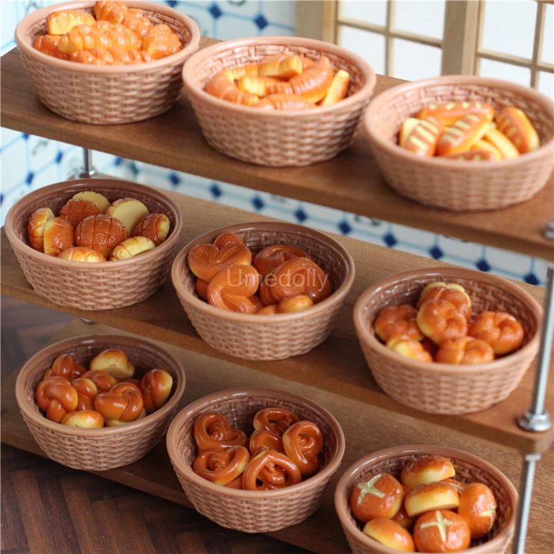 1/6 Scale Miniature Dollhouse Bread Mini Pretzel with Basket Pretend Kitchen Food For BJD Doll Accessories Mini Dolls Toys