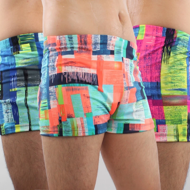 Young Sporting Prints Lycra Fabric Swim Shorts Male Swimsuit Waist
