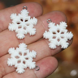 Set of 10 Festive Resin Gingerbread Charms for DIY Jewelry and Accessories (10pcs snowflake)