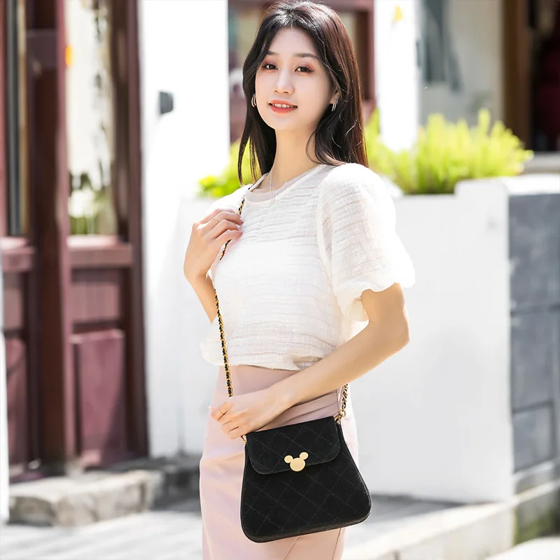 Disney Mickey Retro Diamond Diamond Lattice Bag Female Commuting Shoulder Bag Pure Black Premium Handbag 6