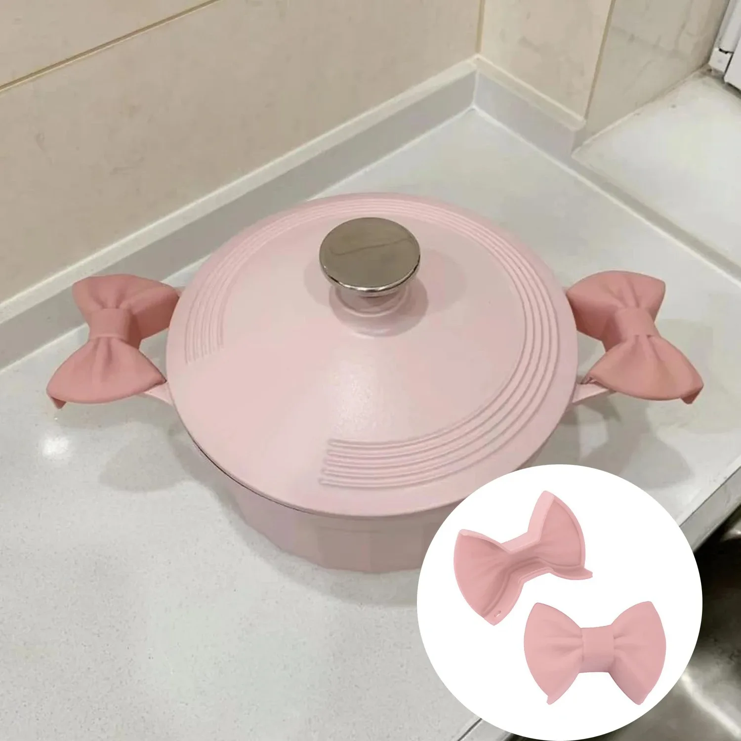 2pcs Silicone Oven Mitts Creative Bow Shape Oven Gloves Heat Resistant Pot Holders For Cooking Mini Gloves Kitchen Tool