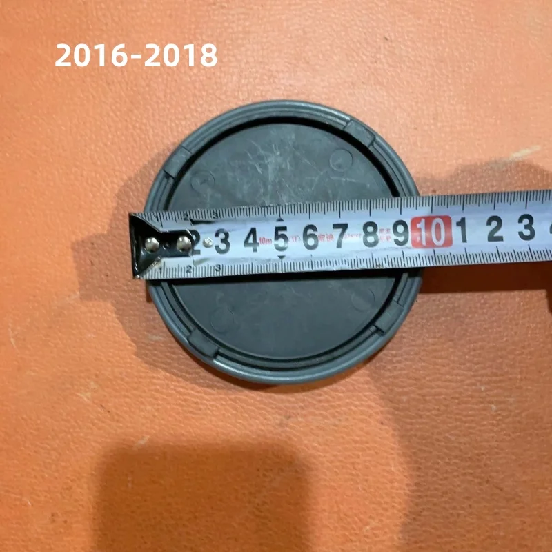 

For Chevrolet Malibu XL 2016-2018 2019-2020 headlamp rear cover lengthened dust cover refitting sealing cover 1PCS