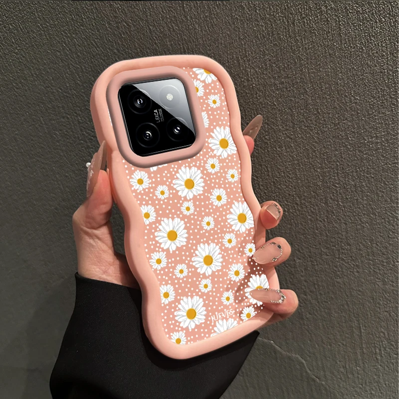 White Daisy Wavy Silicone Phone Case