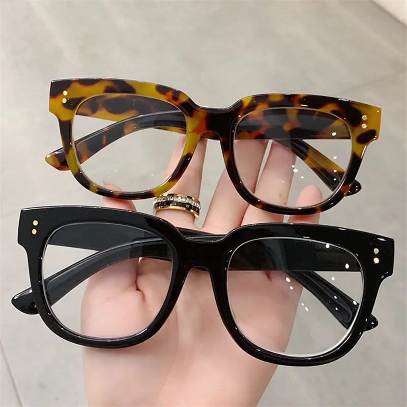 Anti Blue Light Reading Glasses Men Women Portable Large Frame Square Presbyopia Eyeglasses Diopter +1.0 1.5 2.0 2.5 3.0 3.5 6