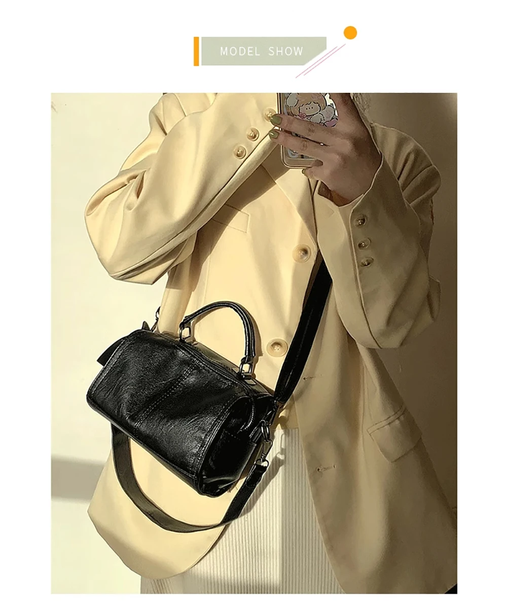 DHgate.com:Korean Chic Shoulder Crossbody Bag - Black Square