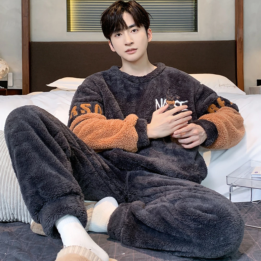 Winter Thicken Flannel Sleepwear for Sleeping Men's Pajamas Set Korean Style Cartoon Pajama Warm Loose Comfortable pijama hombre