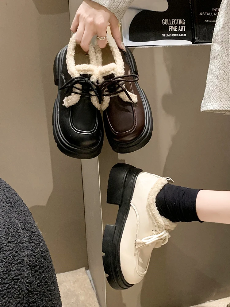 

Кроссовки женские с квадратным носком, повседневная обувь на платформе, искусственный мех, британский стиль, черные туфли на плоской подошве, осень N