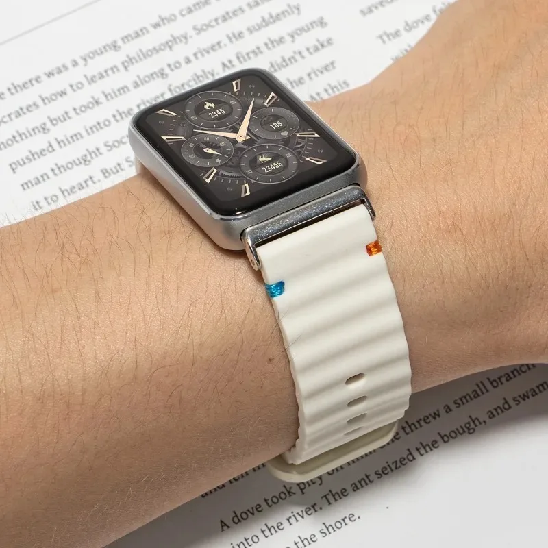Sport Silicone Strap for Smartwatch - Durable Rubber Bracelet Accessory