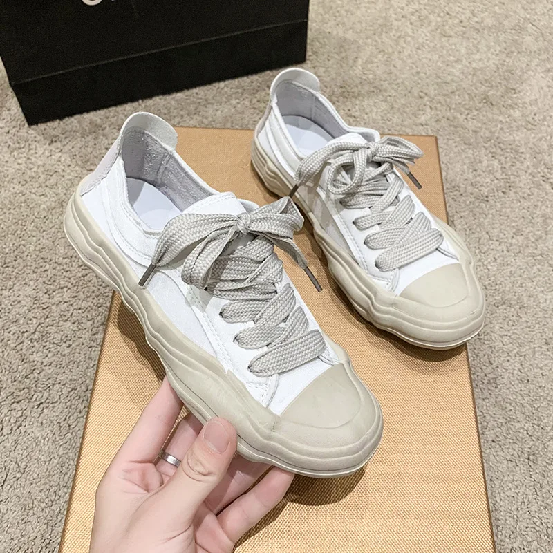 

New Vulcanize Shoes Women Sneakers Spring Autumn Satin Casual Shoes Female Platform Shoes Woman Sports Shoes Ladies Flats
