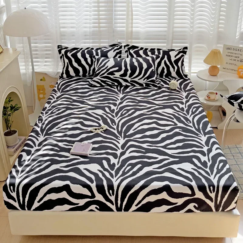 Zebra Print Fitted Sheet, Animal Print Zebra Pattern Exotic Bed