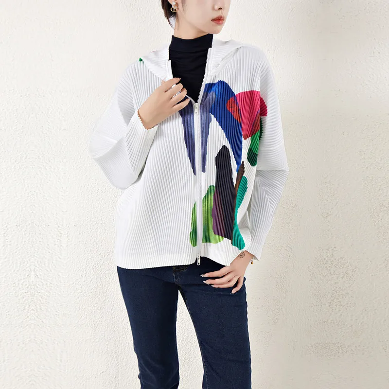 

Пальто женское с капюшоном, модная плиссированная свободная повседневная куртка на молнии, стрейч с принтом миаке, в гонконгском стиле