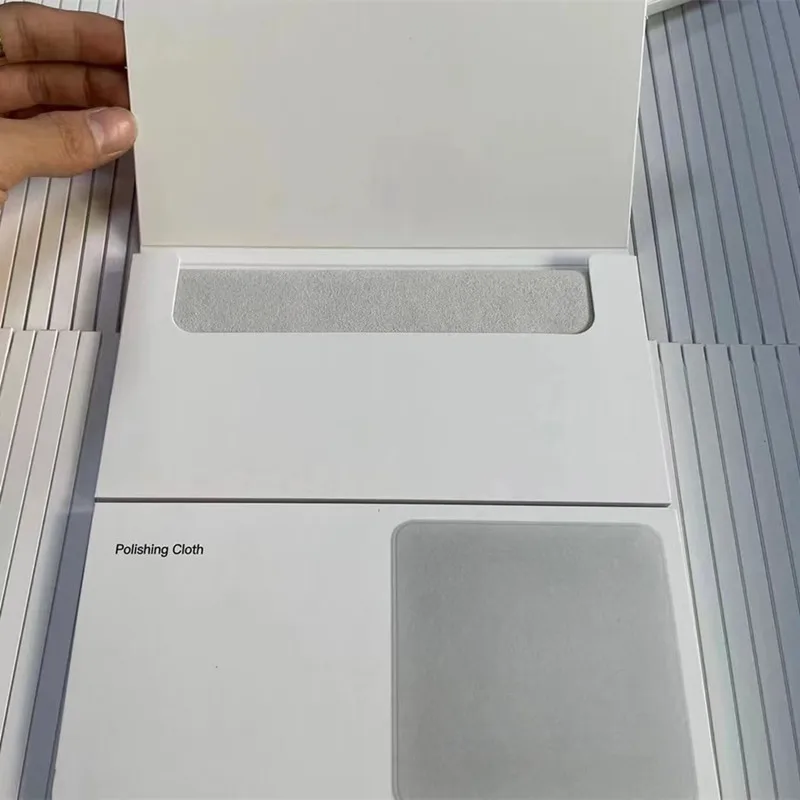 Polishing cloth for Apple iphone iPad Mac iPod Pro Apple Watch display