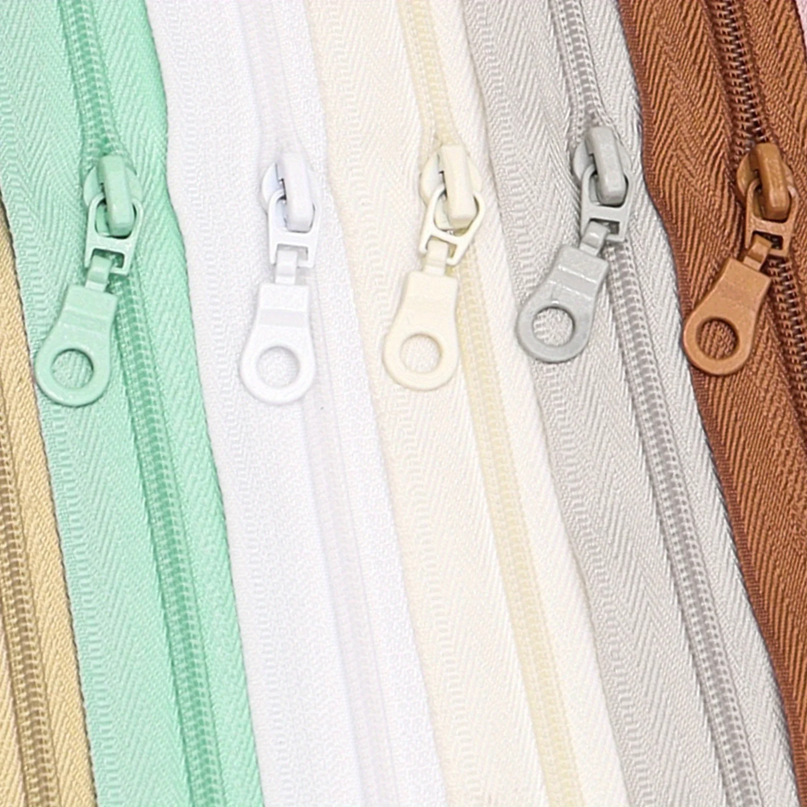 10Pcs, 3 #nylon zipper head, 10 colors, suitable for replacing the zipper head of No. 3 nylon