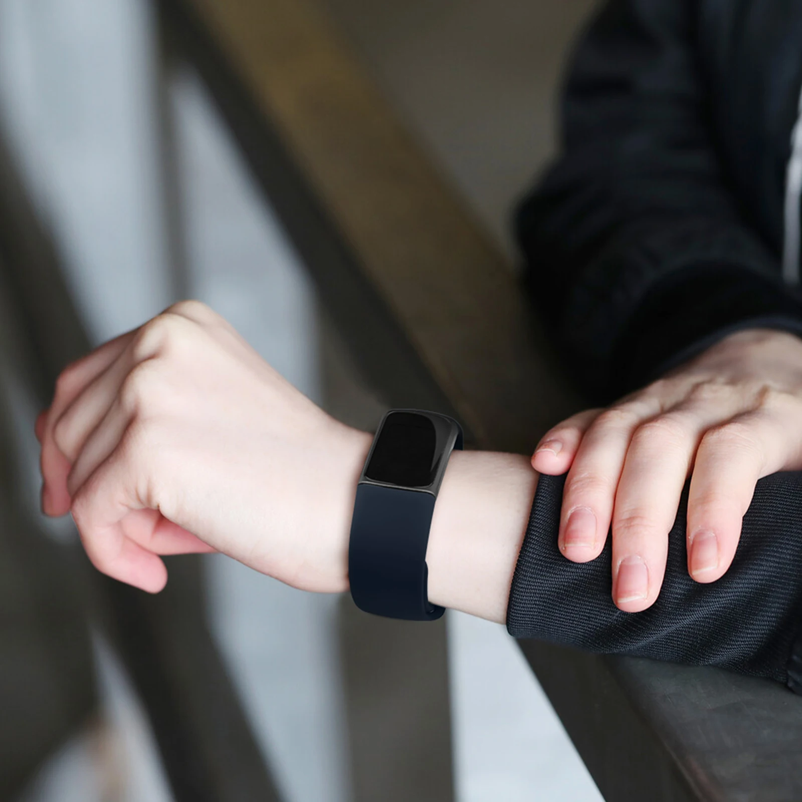Fitbit Charge 5 6  Ǹ ð , ո  ü,  , Ʈ ġ ׼